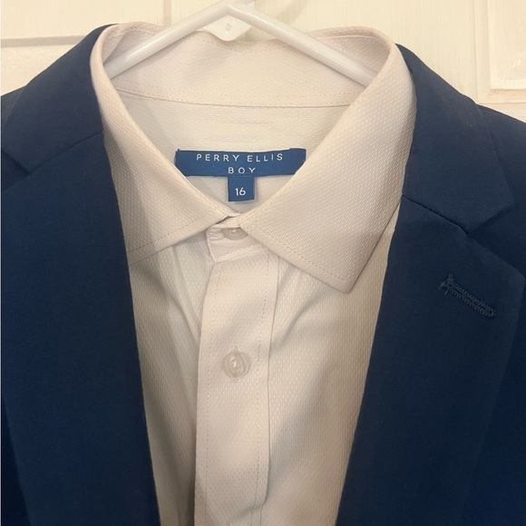 Perry Ellis Navy Blue Suit Set - Picture 8 of 16